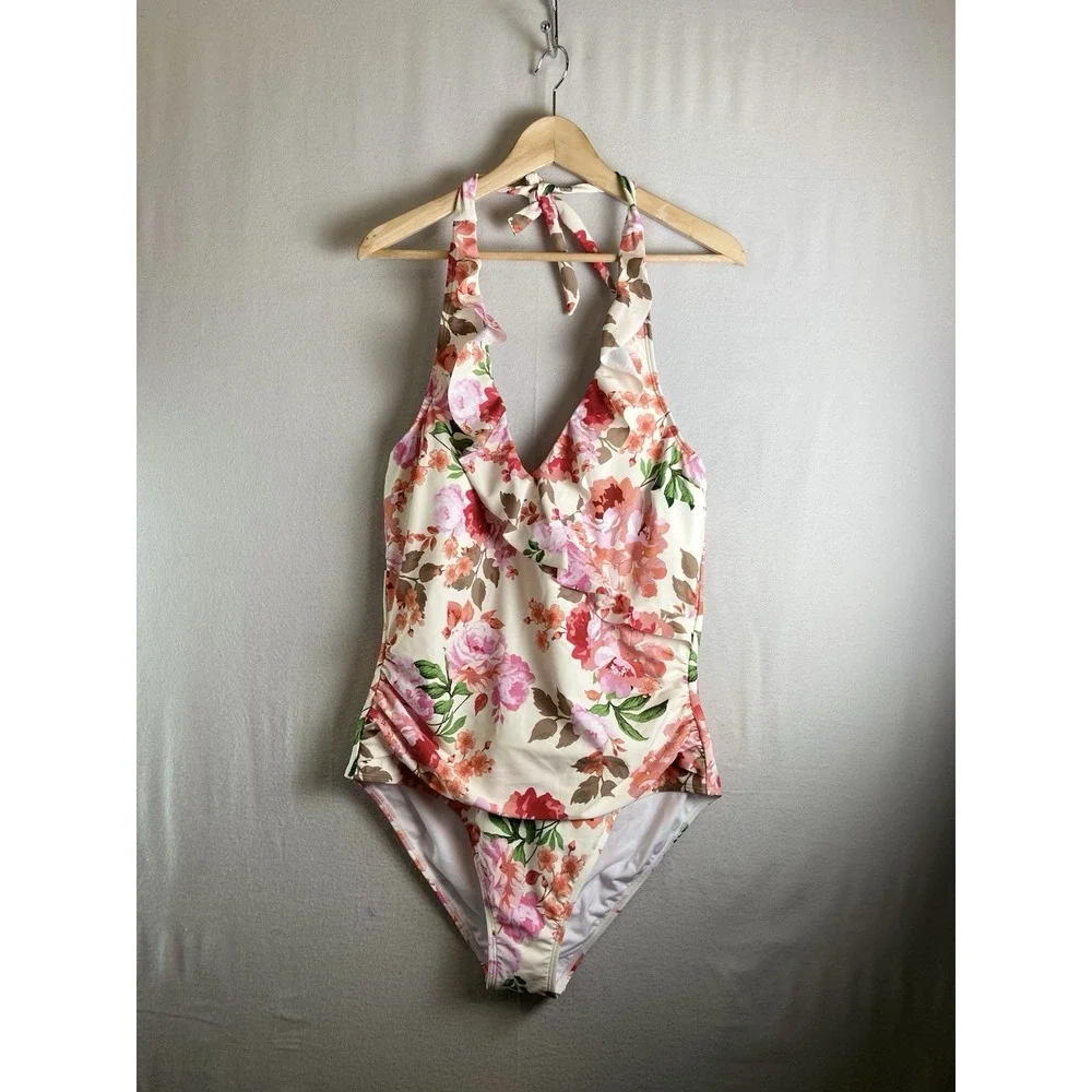 Cupshe Women's OnePiece Swimsuit Soft Bloom Tummy Control Halterneck Size XL NWT